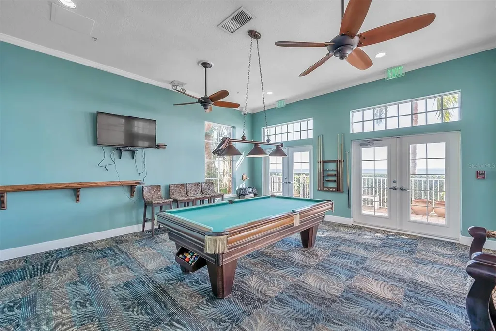 5070 Beach Drive SE St Petersburg FL 33705
