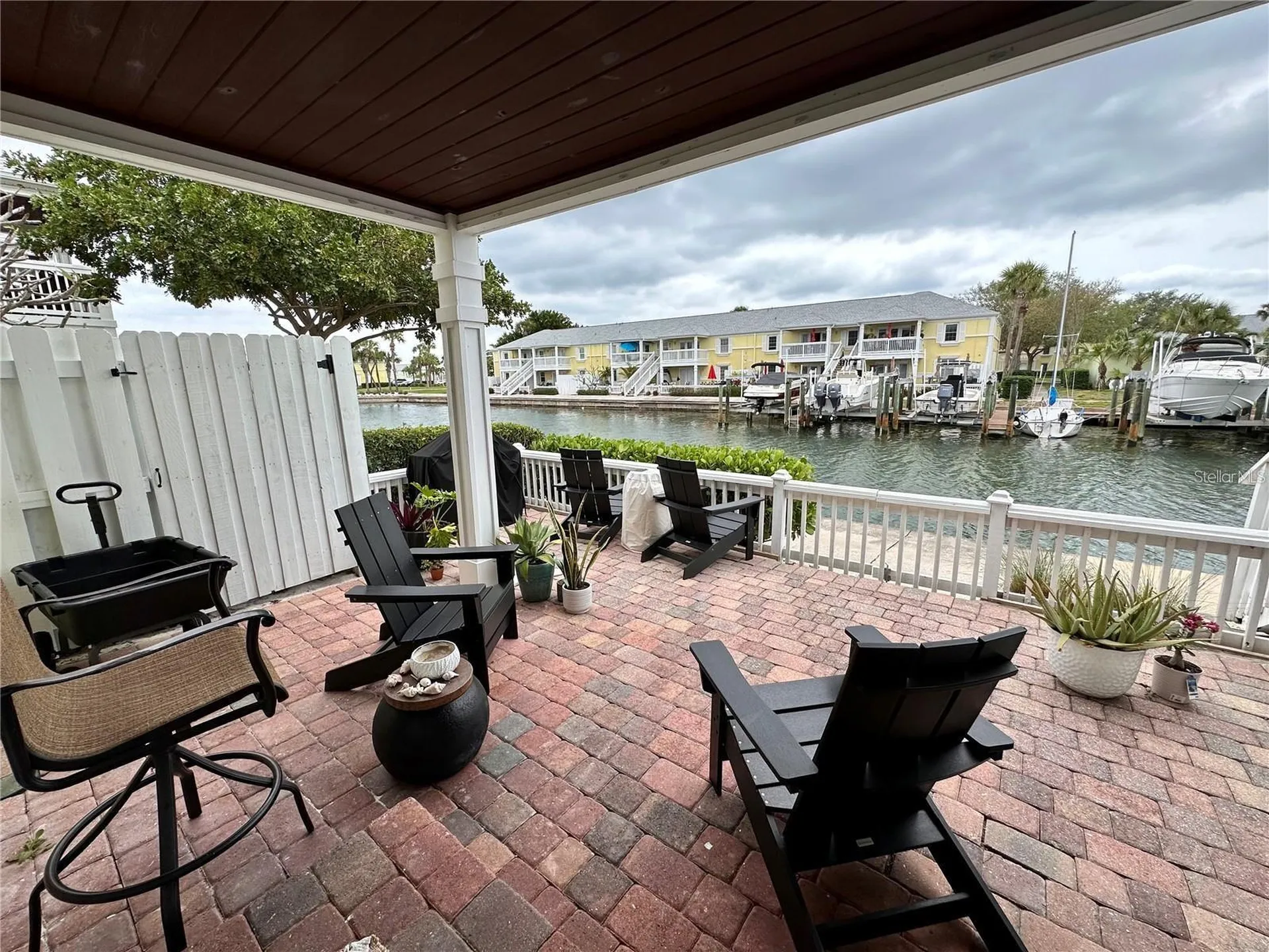 5070 Beach Drive SE St Petersburg FL 33705
