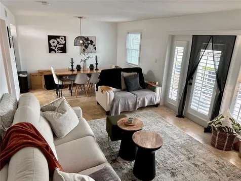 5070 Beach Drive SE St Petersburg FL 33705