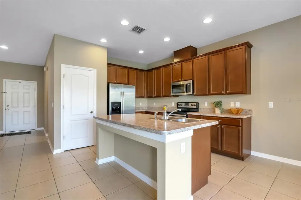 2752 River Landing Drive Sanford FL 32771