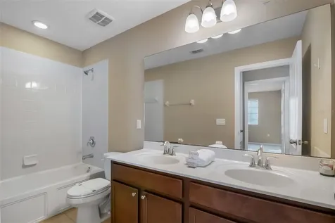 2752 River Landing Drive Sanford FL 32771