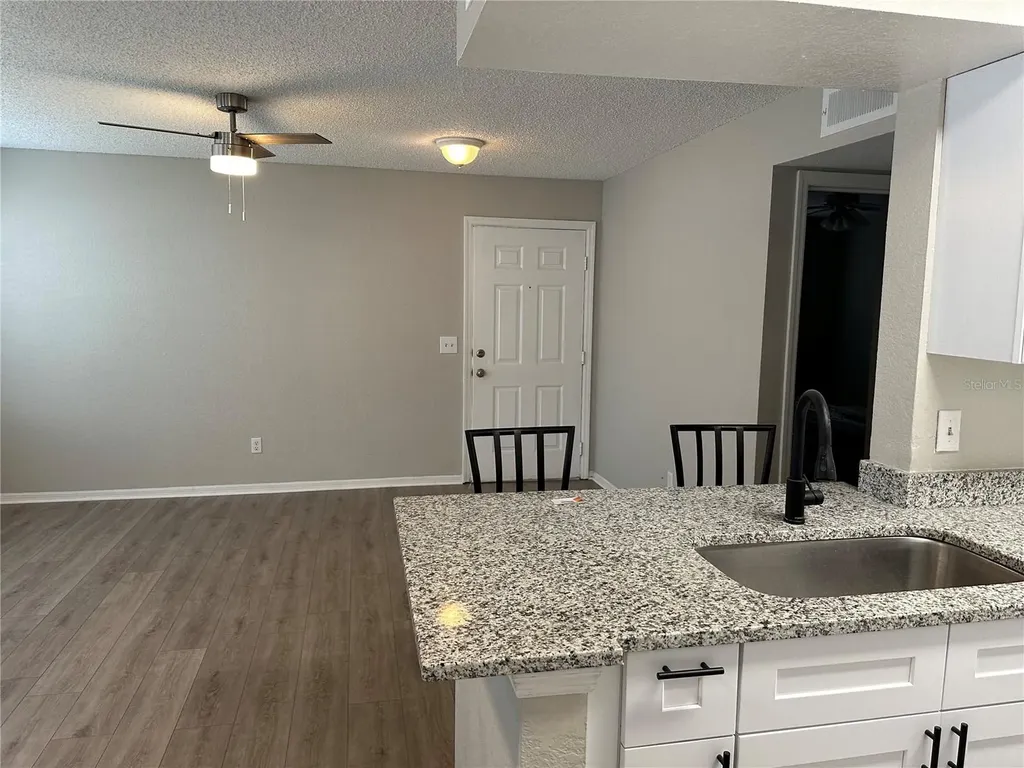 1027 S Hiawassee Road Orlando FL 32835
