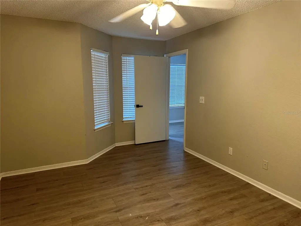 1027 S Hiawassee Road Orlando FL 32835