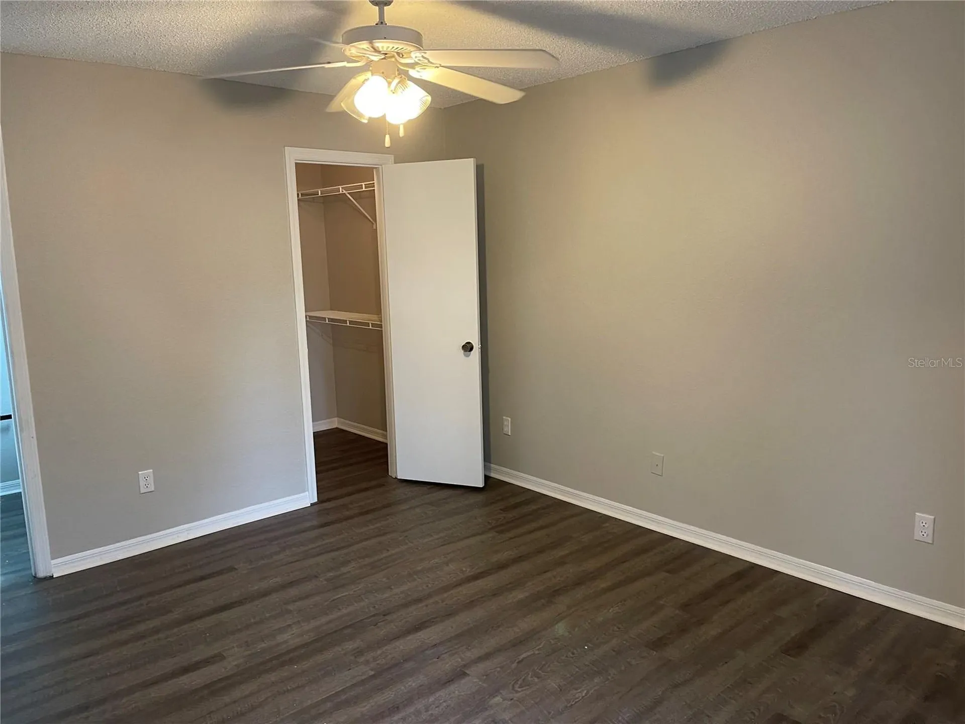 1027 S Hiawassee Road Orlando FL 32835