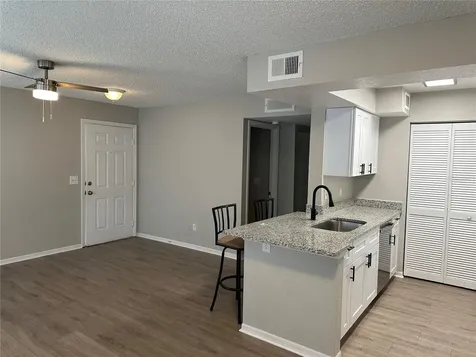 1027 S Hiawassee Road Orlando FL 32835
