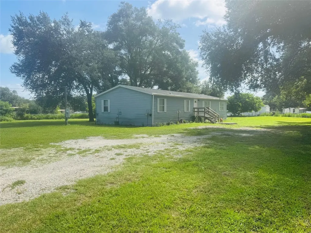 39723 Pretty Pond Road Zephyrhills FL 33540