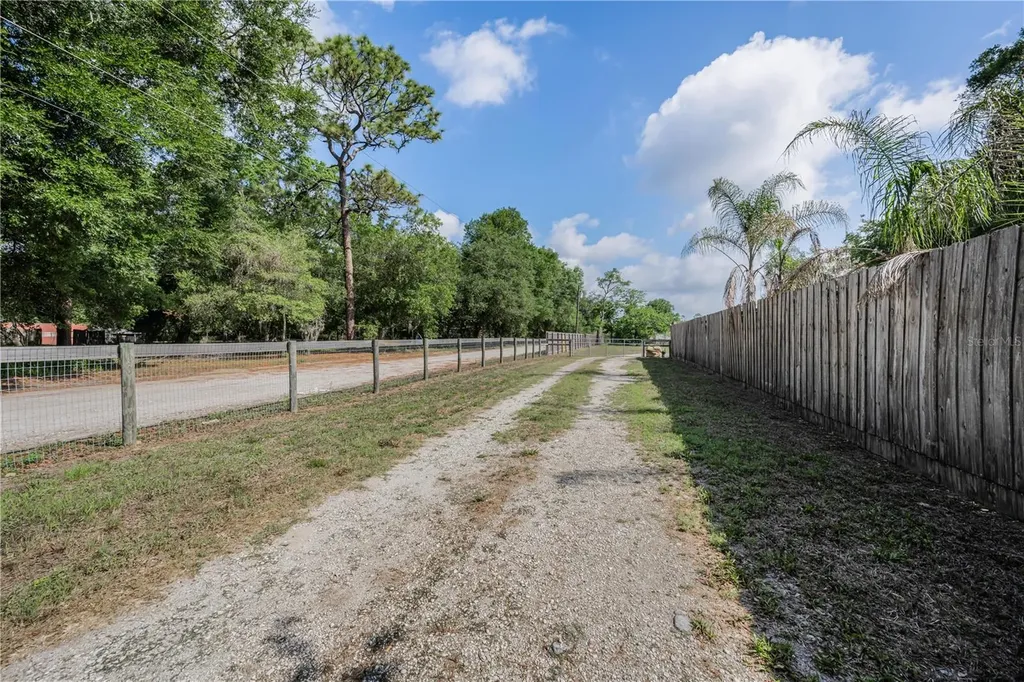 39723 Pretty Pond Road Zephyrhills FL 33540