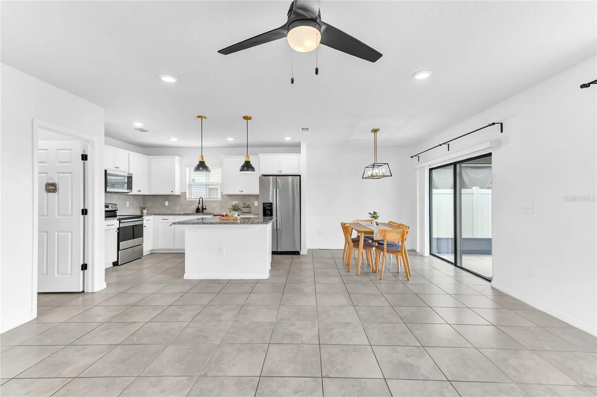 747 Citrus Isle Drive Davenport FL 33837