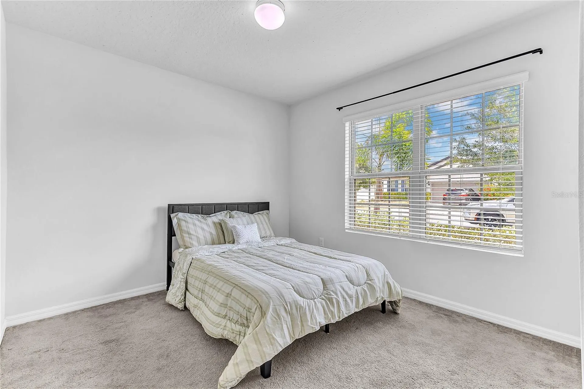 747 Citrus Isle Drive Davenport FL 33837