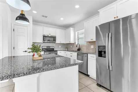 747 Citrus Isle Drive Davenport FL 33837
