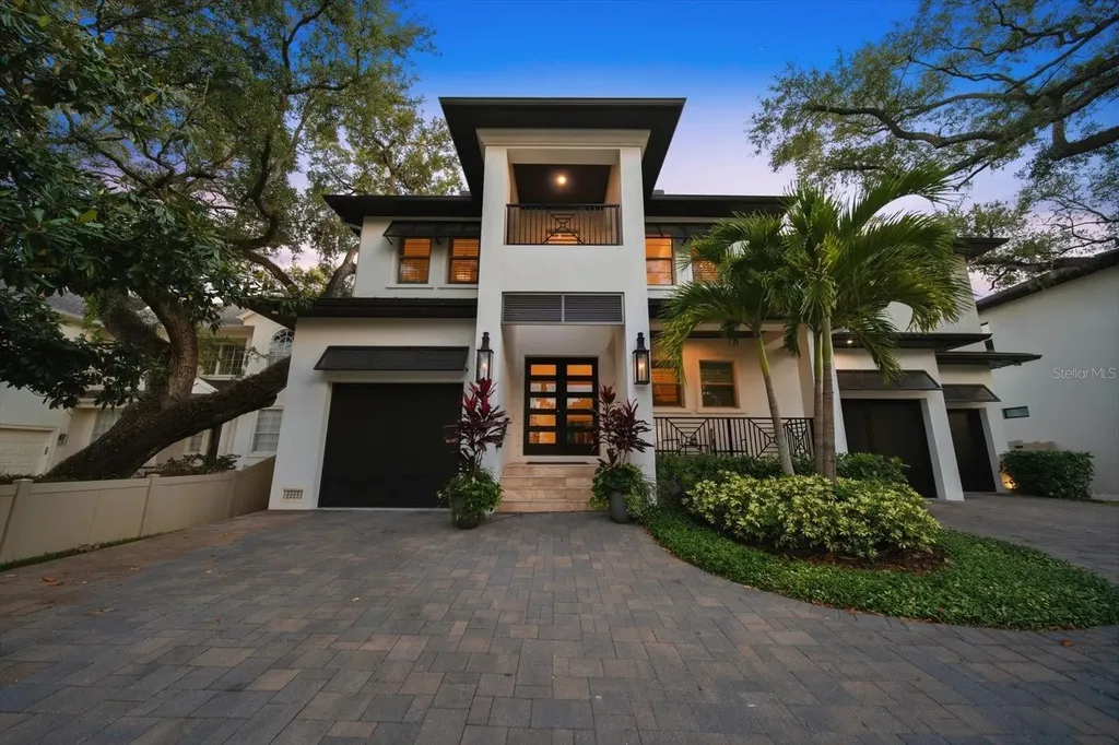 4612 W Browning Avenue Tampa FL 33629