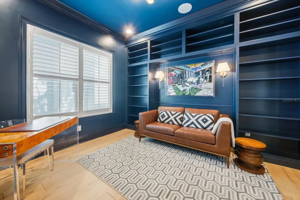 4612 W Browning Avenue Tampa FL 33629