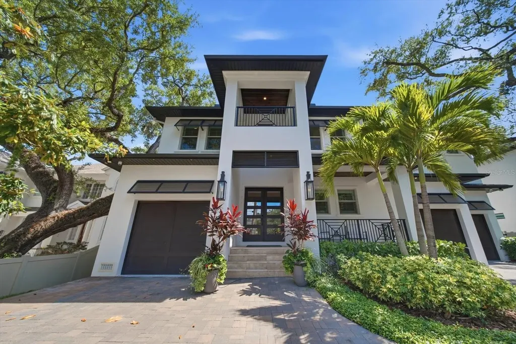4612 W Browning Avenue Tampa FL 33629