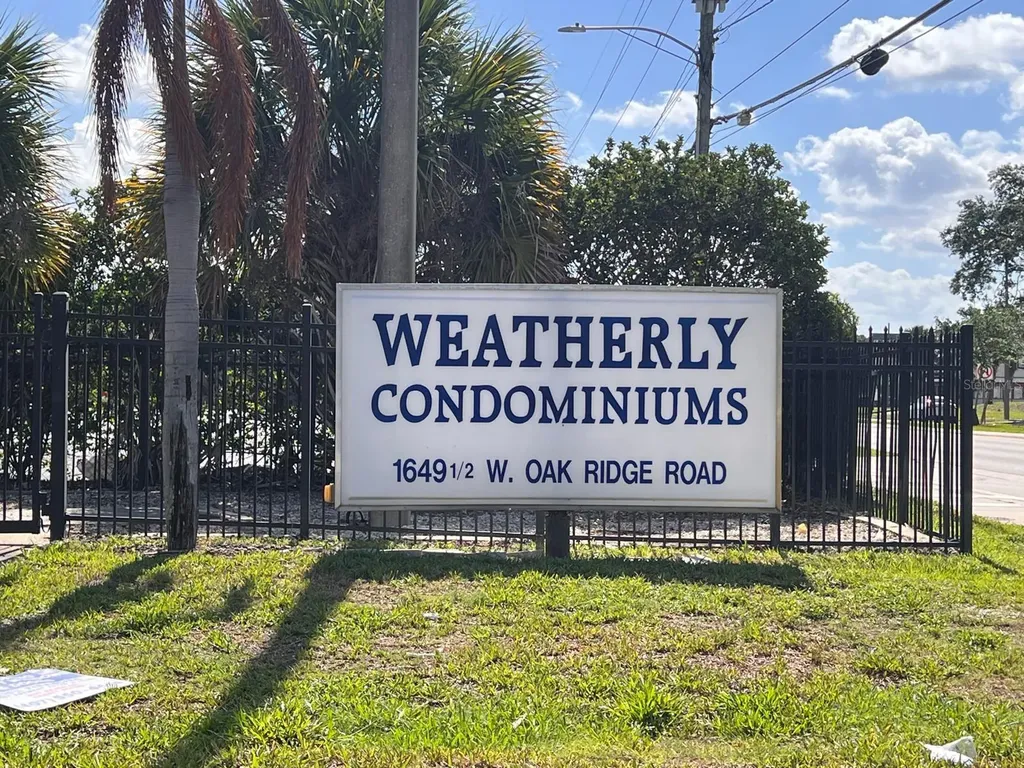1665 W Oak Ridge Road Orlando FL 32809