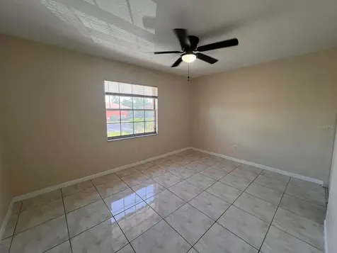 1665 W Oak Ridge Road Orlando FL 32809