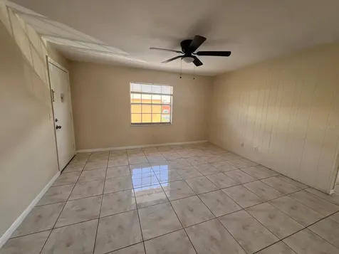 1665 W Oak Ridge Road Orlando FL 32809