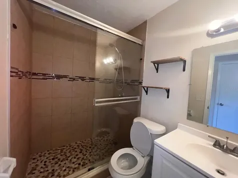 1665 W Oak Ridge Road Orlando FL 32809