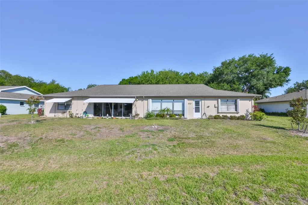 2611 Lancaster Drive Sun City Center FL 33573