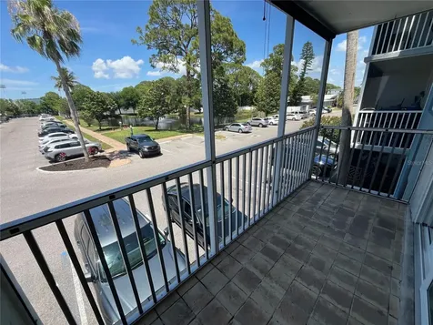 2650 Coconut Bay Ln Lane Sarasota FL 34237
