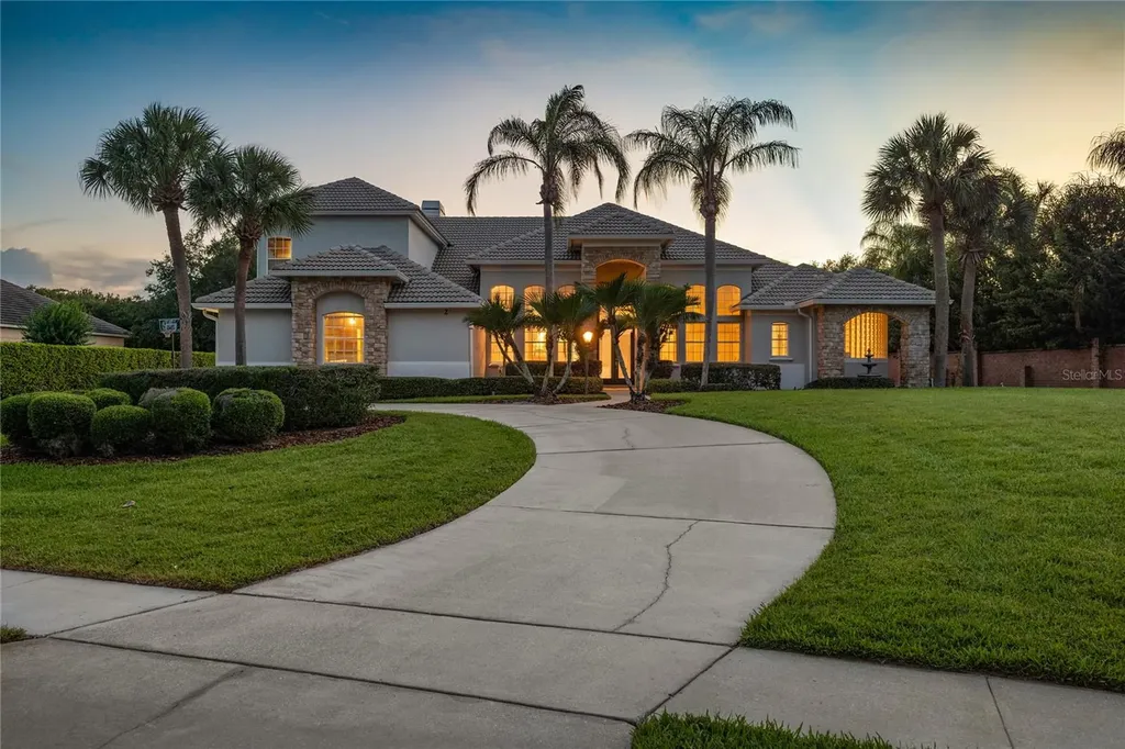 2002 Water Key Drive Windermere FL 34786