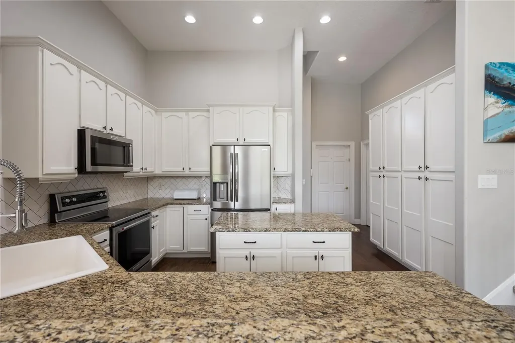 2002 Water Key Drive Windermere FL 34786