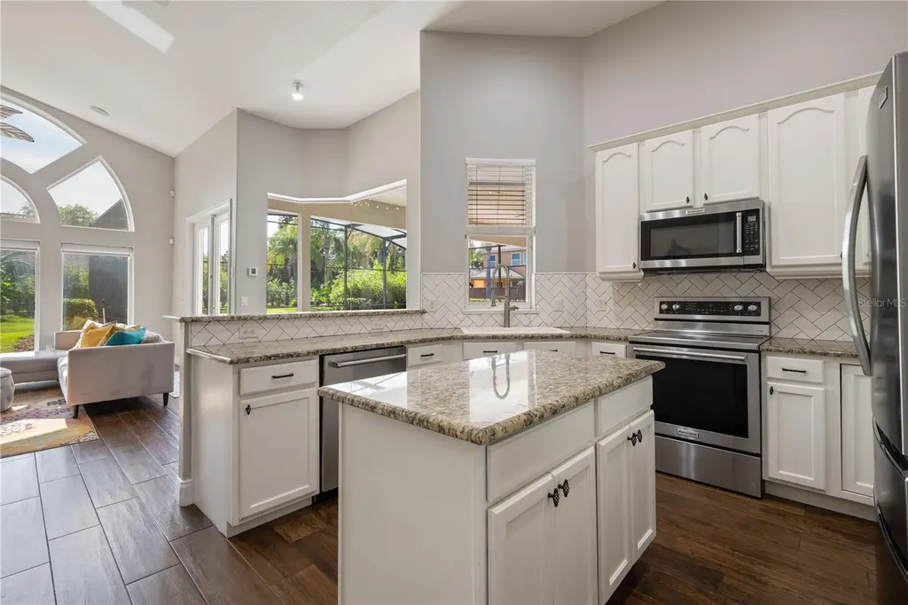 2002 Water Key Drive Windermere FL 34786