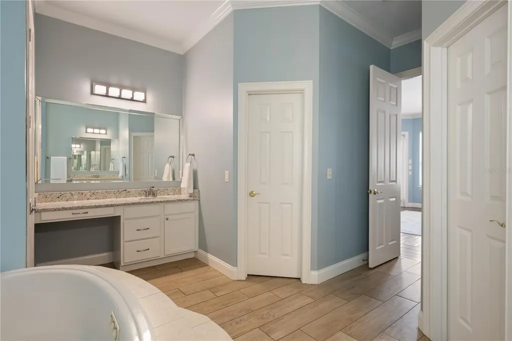 2002 Water Key Drive Windermere FL 34786