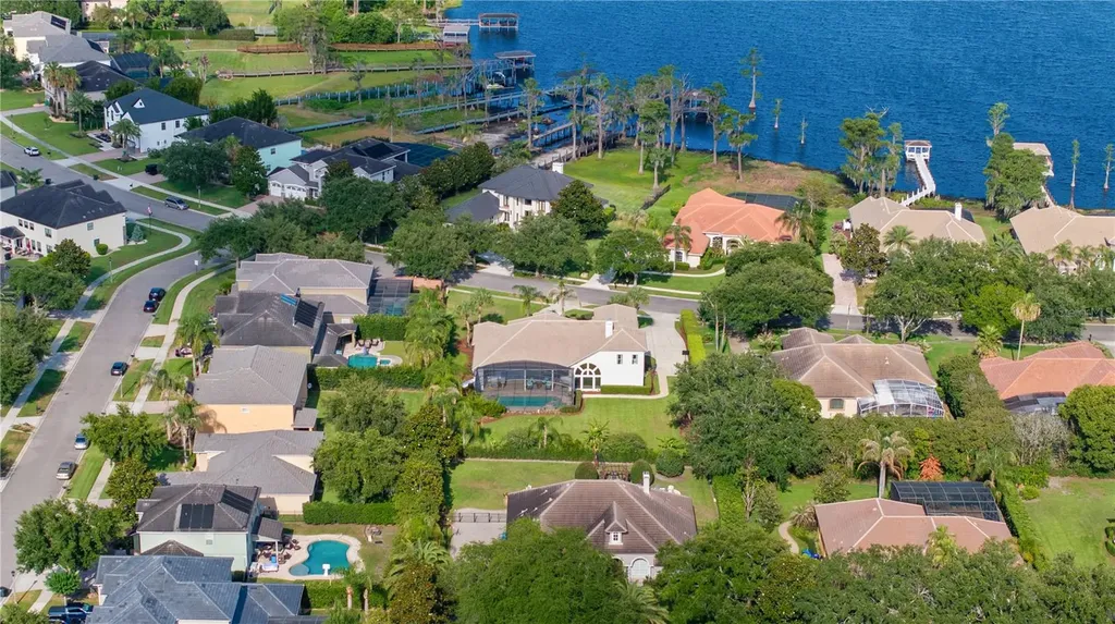 2002 Water Key Drive Windermere FL 34786