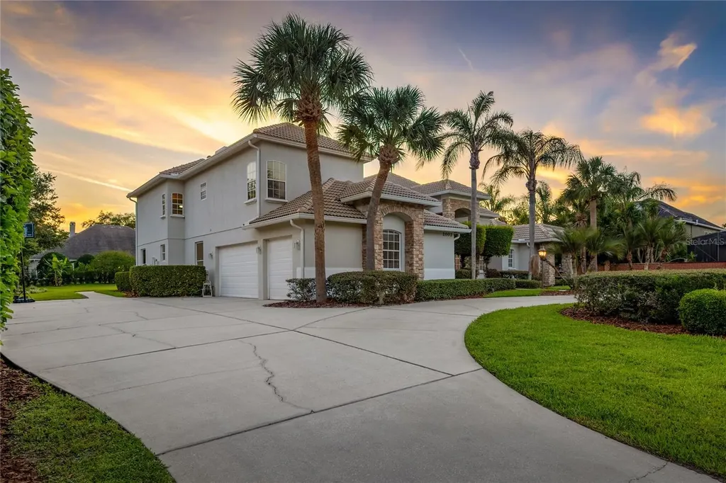 2002 Water Key Drive Windermere FL 34786