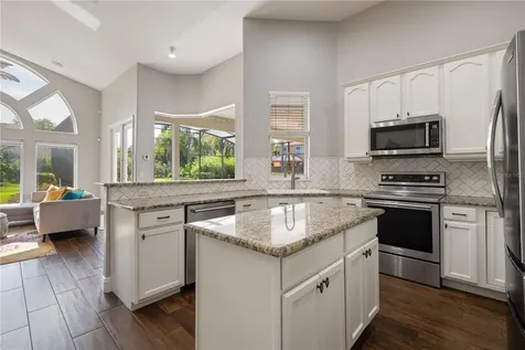 2002 Water Key Drive Windermere FL 34786