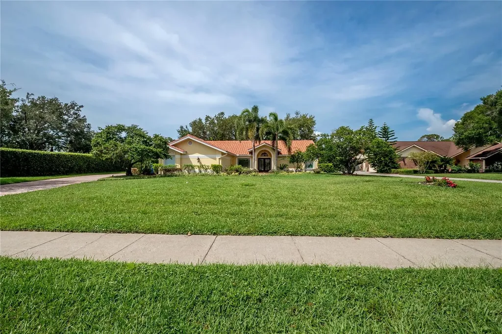13902 Captains Reef Court Tampa FL 33624