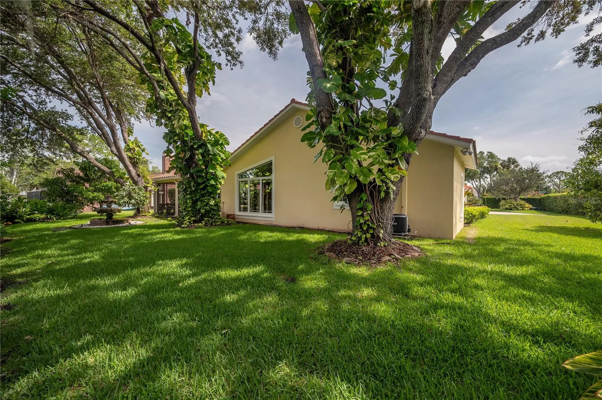 13902 Captains Reef Court Tampa FL 33624