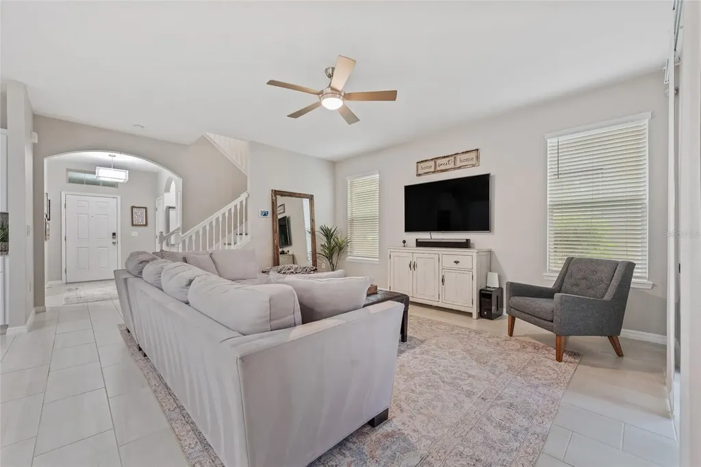 9360 Mclaren Alley Winter Garden FL 34787