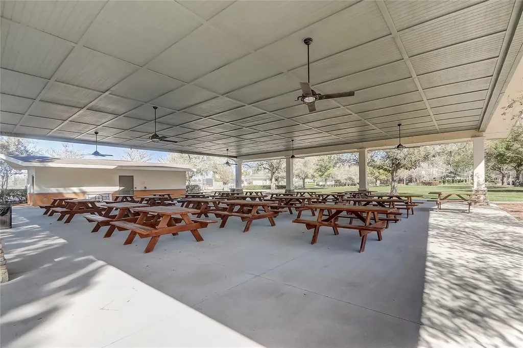 9673 SW 63rd Loop Ocala FL 34481