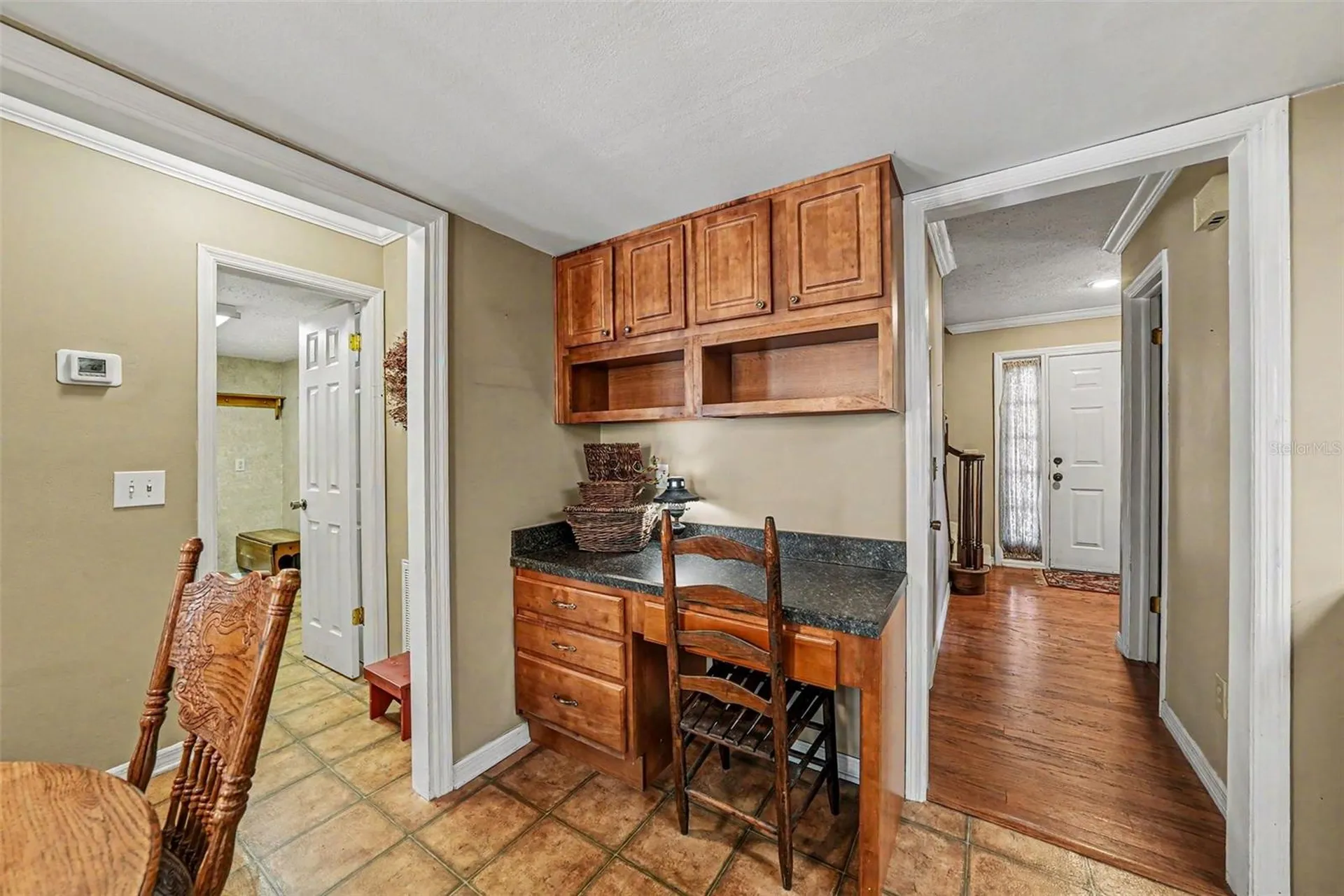 6612 Peachtree Drive Tampa FL 33617