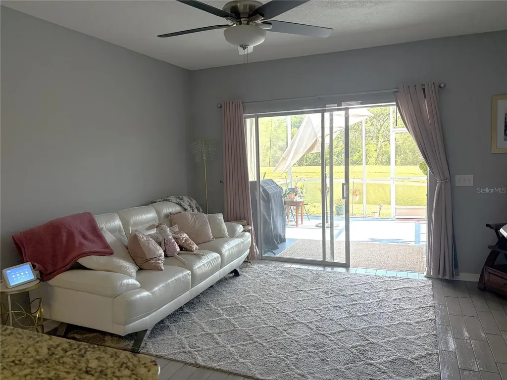 5842 Fishhawk Ridge Drive Lithia FL 33547