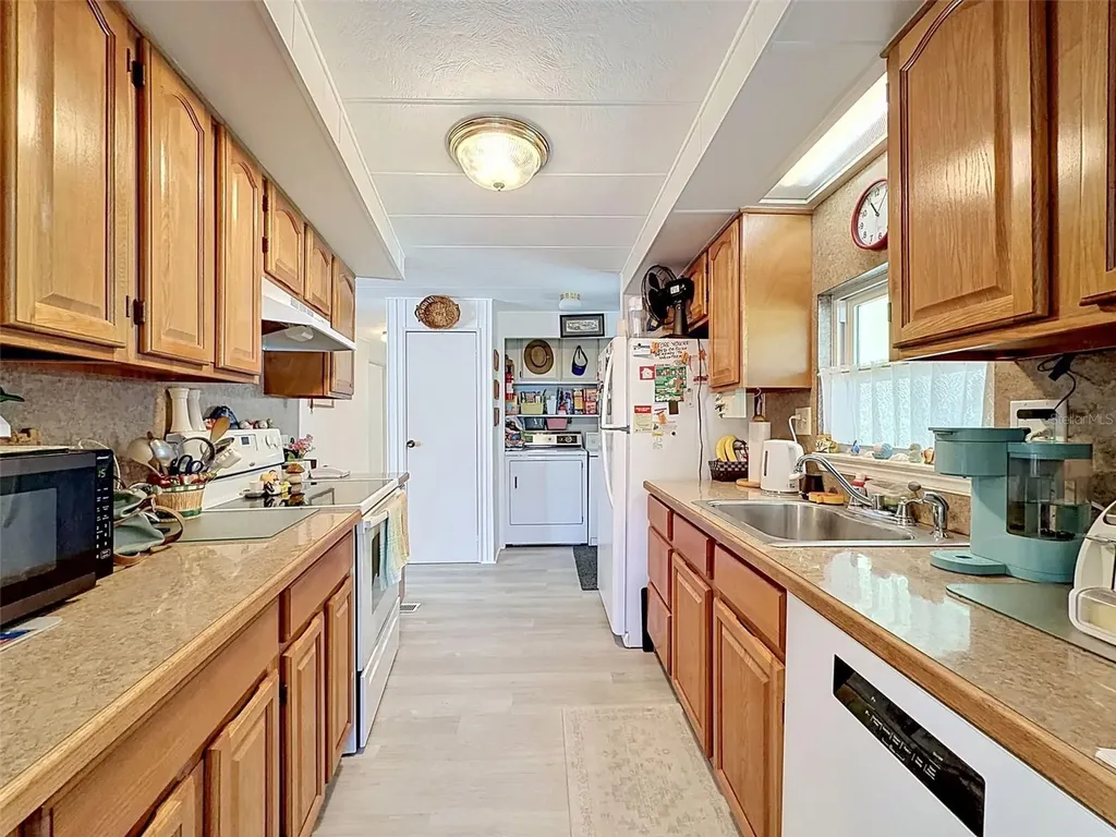 5206 Wisteria Circle New Port Richey FL 34653