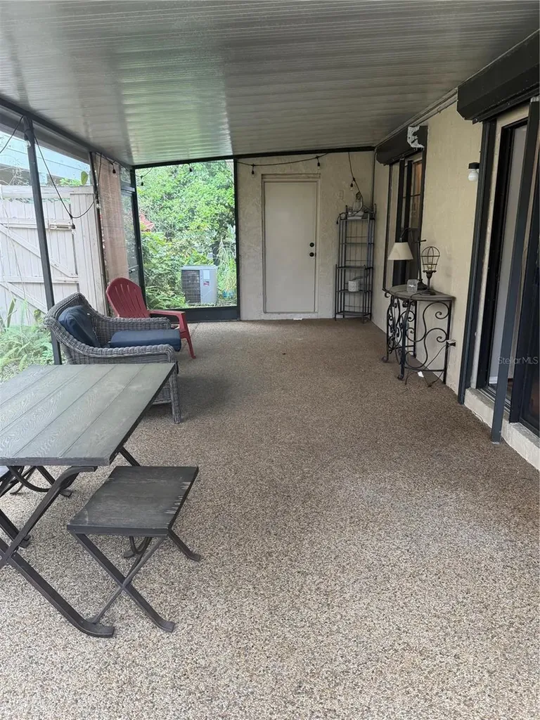 692 Bellingham Place Palm Harbor FL 34684