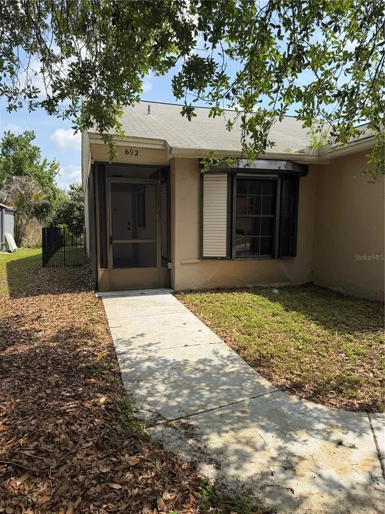 692 Bellingham Place Palm Harbor FL 34684