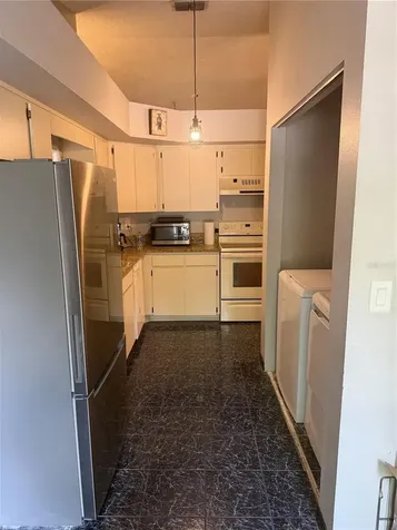 692 Bellingham Place Palm Harbor FL 34684