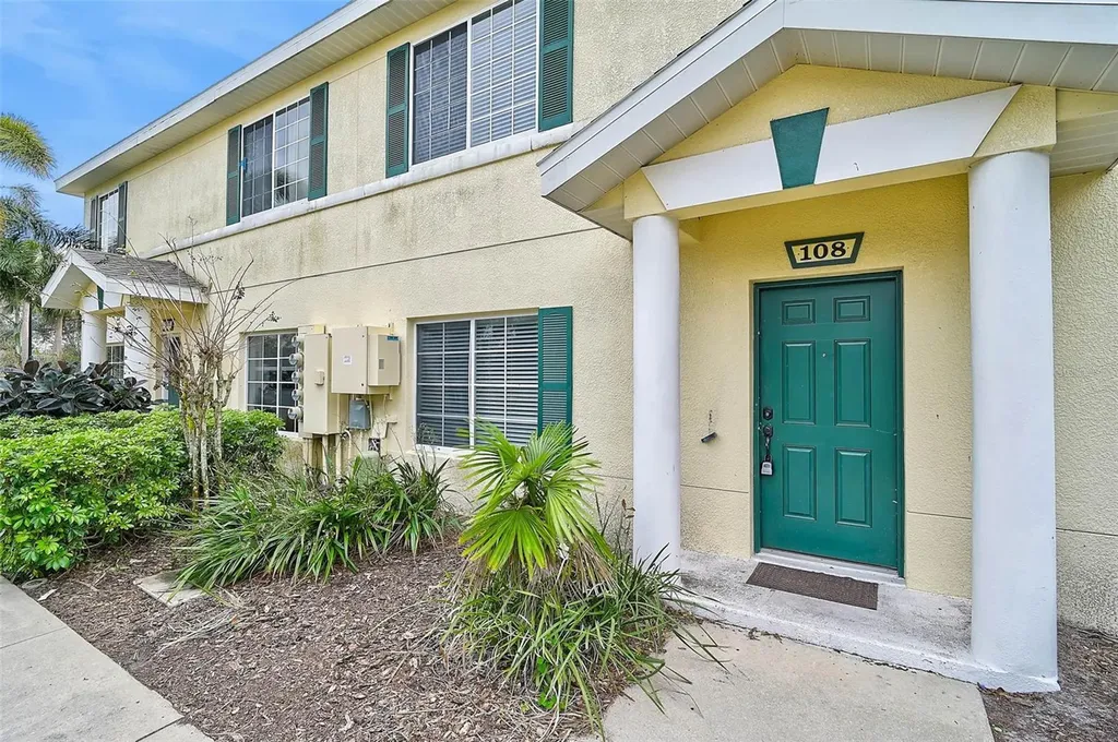 208 Cape Harbour Loop Bradenton FL 34212