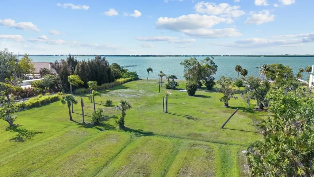26014 Shore Drive Punta Gorda FL 33950