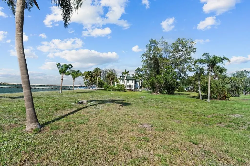 26014 Shore Drive Punta Gorda FL 33950