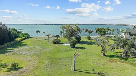 26014 Shore Drive Punta Gorda FL 33950
