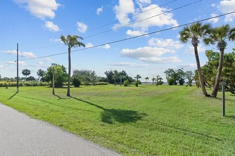 26014 Shore Drive Punta Gorda FL 33950