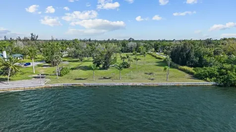 26014 Shore Drive Punta Gorda FL 33950