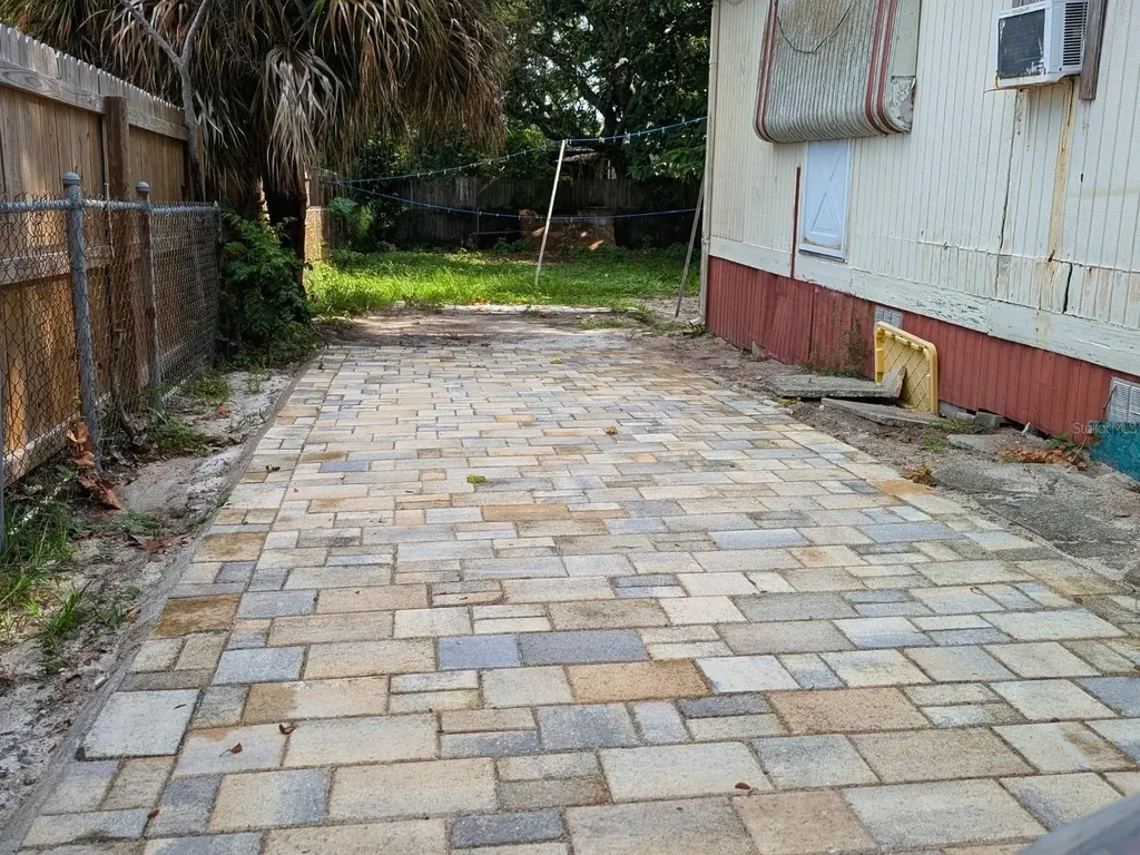 7101 Jeanne Avenue Hudson FL 34667