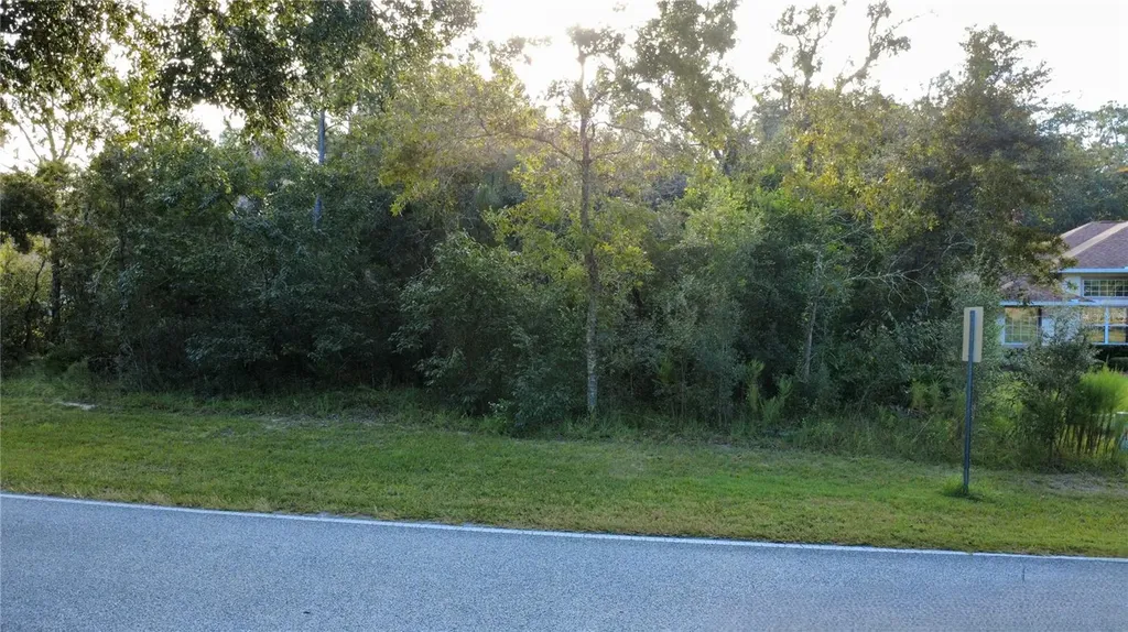 54 Oak Village Boulevard Homosassa FL 34446