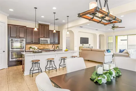 14252 Creekbed Circle Winter Garden FL 34787