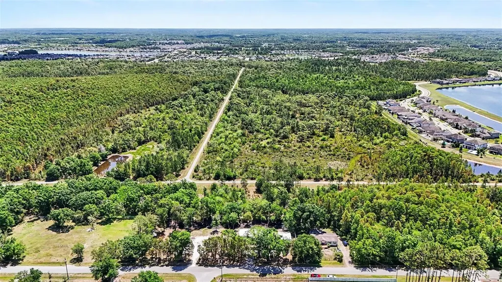 1346 Sierra Pines Boulevard Lutz FL 33558